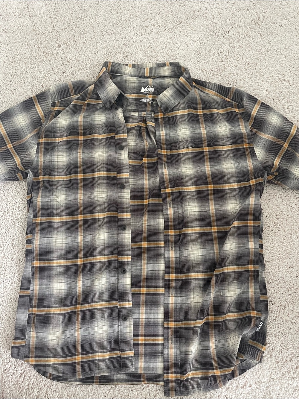 REI Short-Sleeve Plaid Button-Up Shirt in Gray and Brown